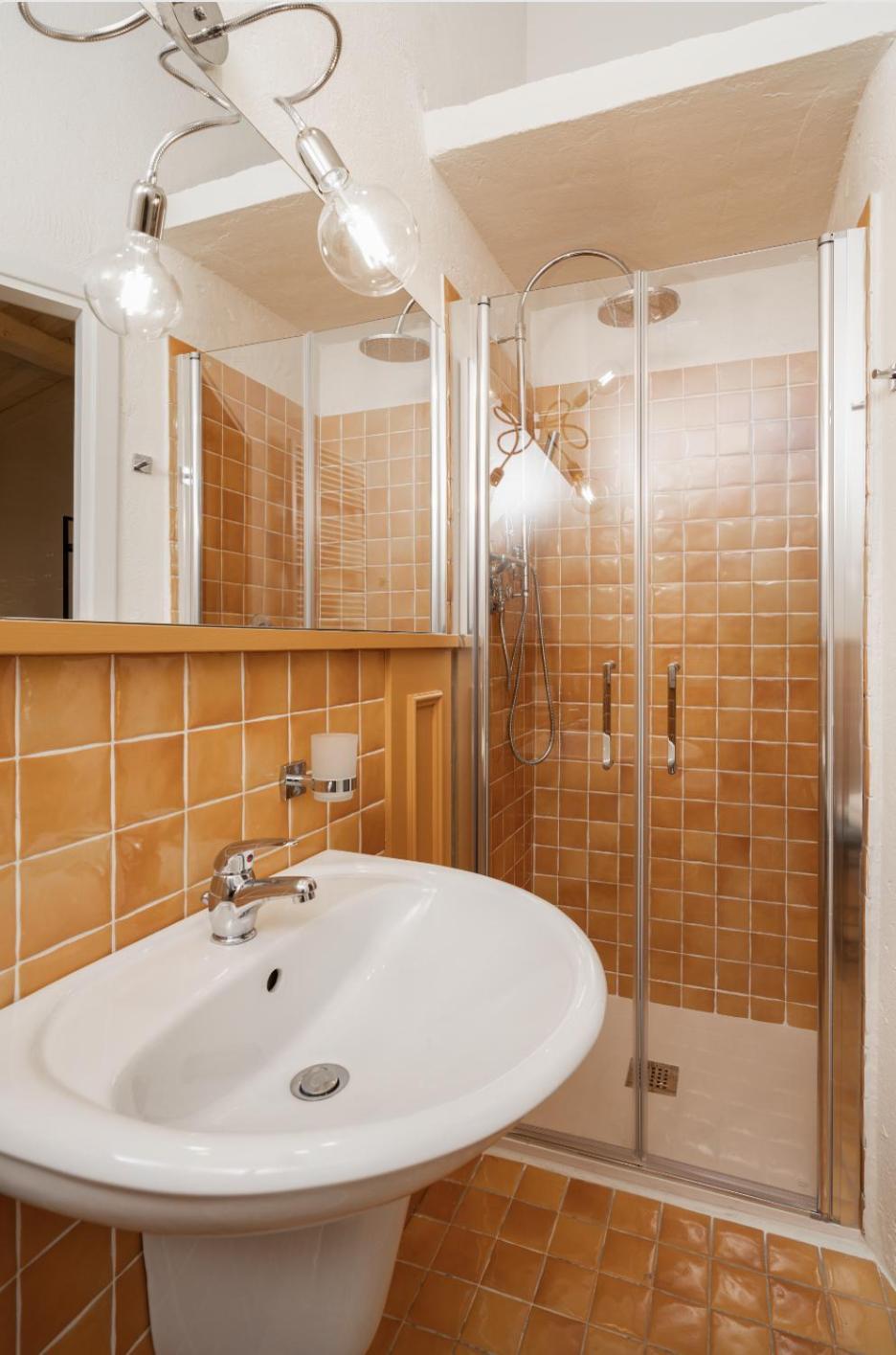 Scarlea Rooms Чечина Экстерьер фото